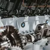 Comment structurer un parcours de conduite défensive en auto école pour une sécurité durable